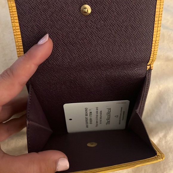 2017 leather Elise epi wallet - Picture 5 of 6